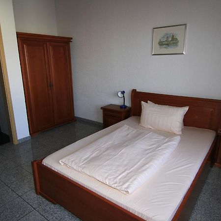 Hotel Avalon Ландштуль Экстерьер фото
